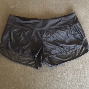Women’s Lululemon Speed Shorts